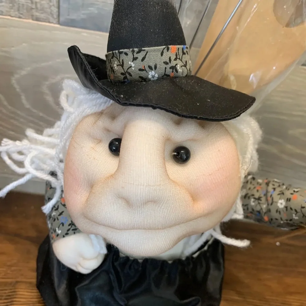 NOS Good Luck Kitchen‎ Witch Holder with Tools
